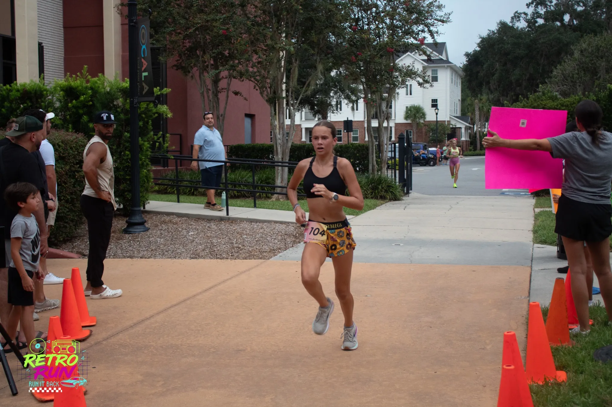 Sydney Farris competing in the Retro Run 5K